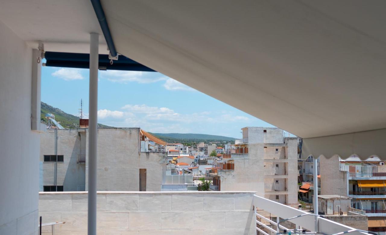 Whitehouse Loutraki Apartment Exterior photo
